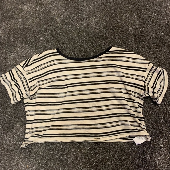 american eagle stripped shirt - Picture 3 of 3